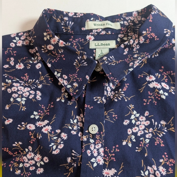L.L. BEAN Floral WRINKLE FREE Cotton Button Down Shirt Navy Pink Size L EUC - Picture 9 of 12